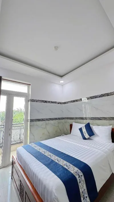 Studio with Balcony — Victory Hotel Him Lam Campus